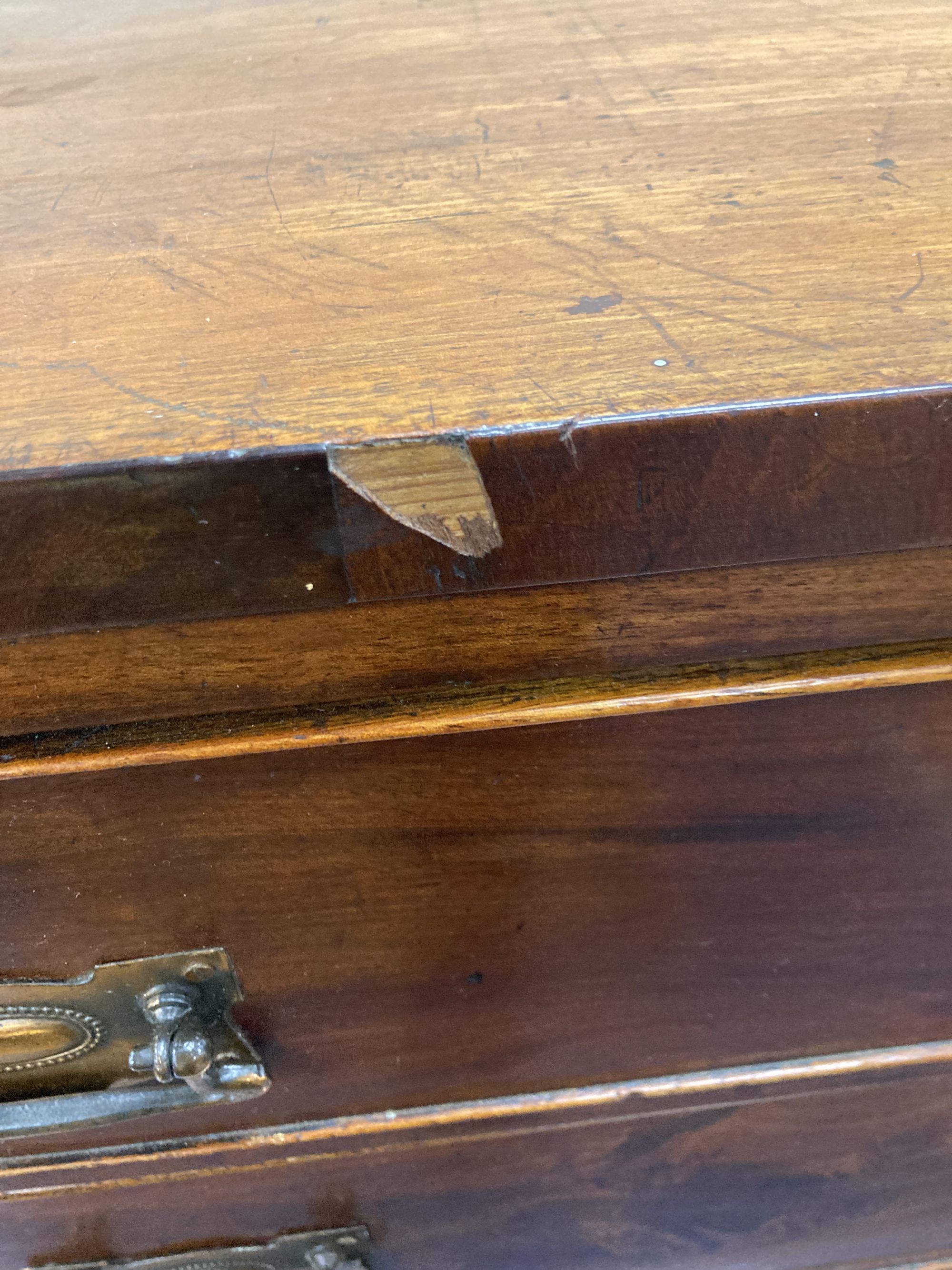 A Regency mahogany chest of drawers, with later handles, width 102cm, depth 46cm, height 97cm